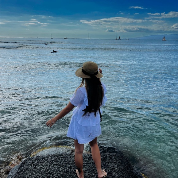 Meet your Posher, Kris! - Picture 17 of 17